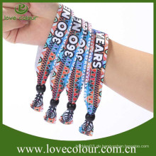 Neue kommende wegwerfbare farbige Gewebe-Armbänder für Partei
